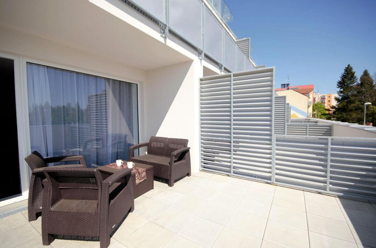 Apartmany Viva Třeboň Buitenkant foto