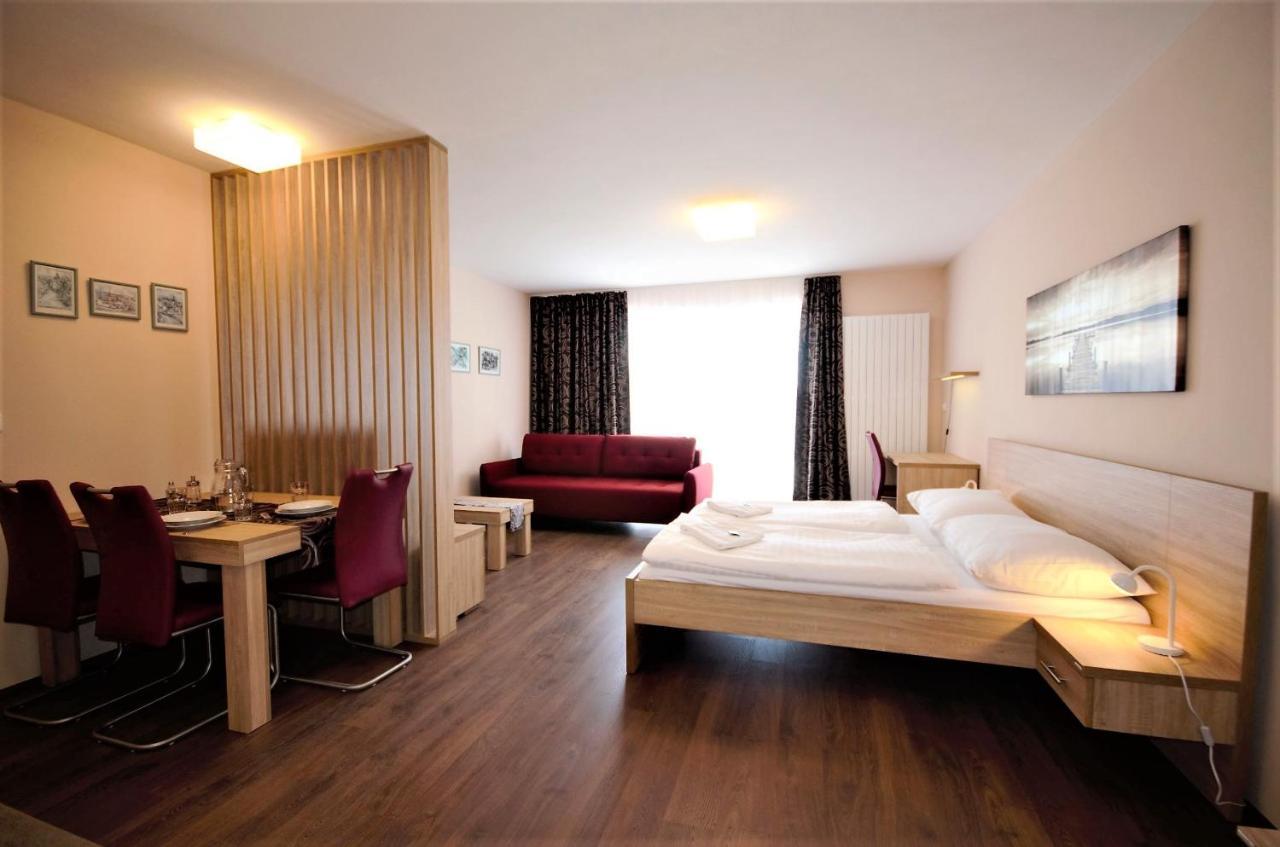 Apartmany Viva Třeboň Buitenkant foto